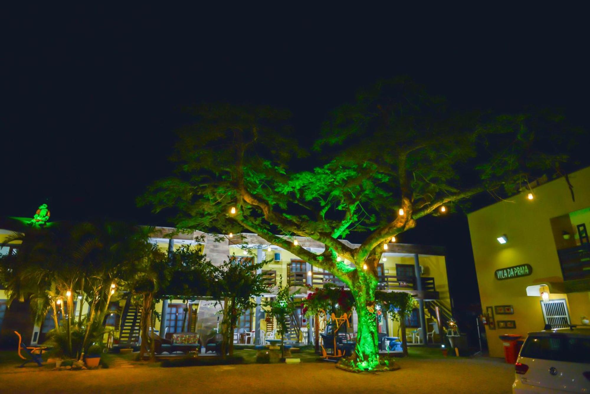 Pousada Vila Da Praia Pinheira Exterior photo