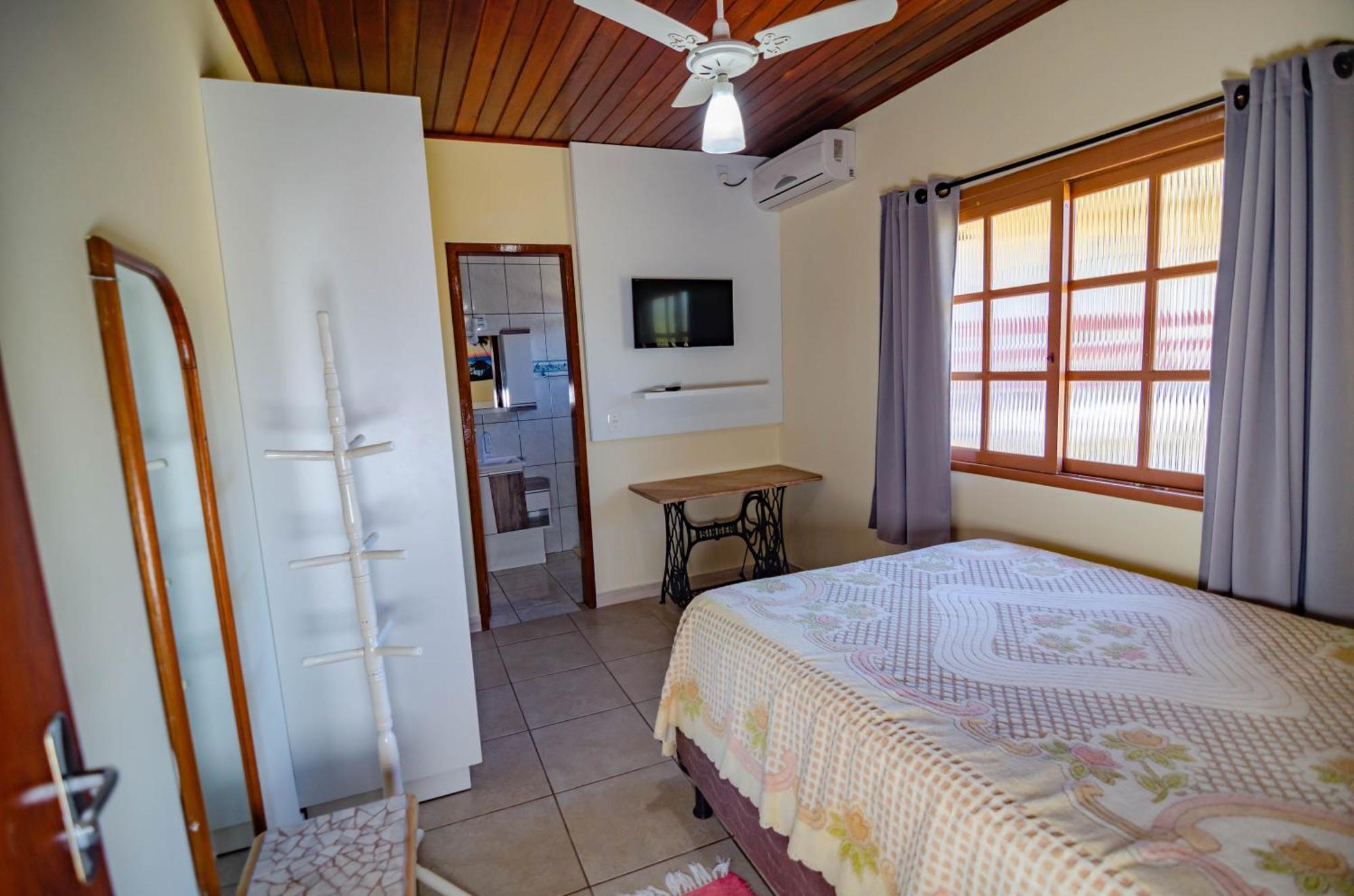 Pousada Vila Da Praia Pinheira Exterior photo